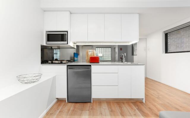 Balmain Modern Apartments