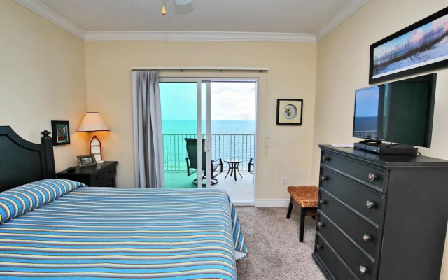 Crystal Shores West 207