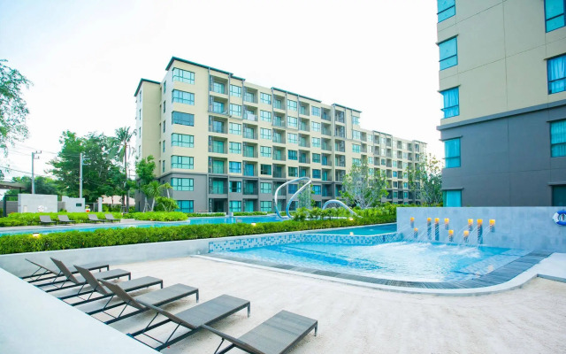 Charming Pool View by Rain Cha Am Condo