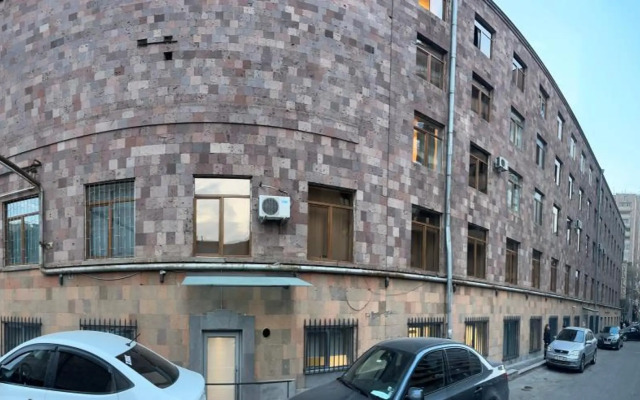 Comfortable apartment in center