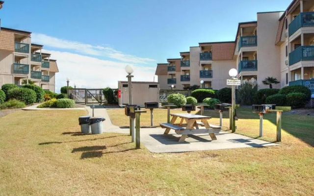 A Place at The Beach 9540-2J