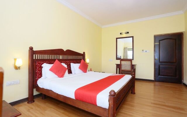 OYO 26874 Manor Backwater Resort