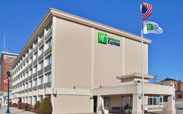 Holiday Inn Express Keokuk