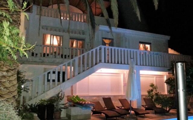 Holiday Home Oasis Hyllis