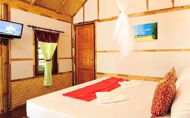 Phuphaya Seaview Resort