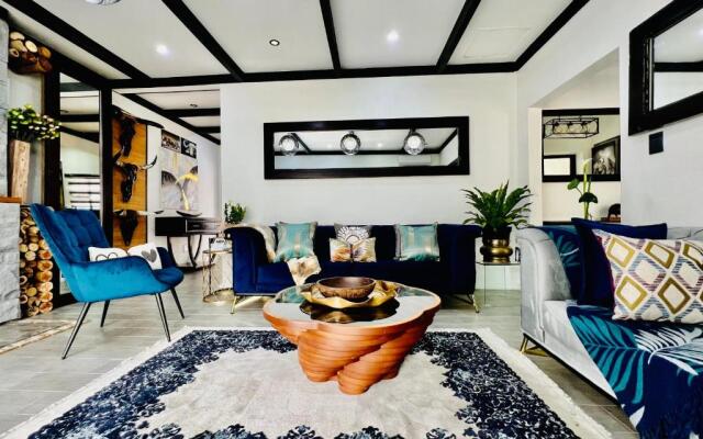 24 On Basil Boutique Aparthotel