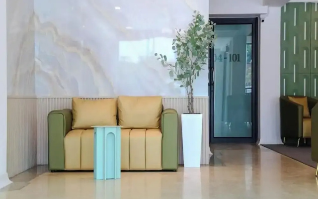 Chana Bangkok Hotel