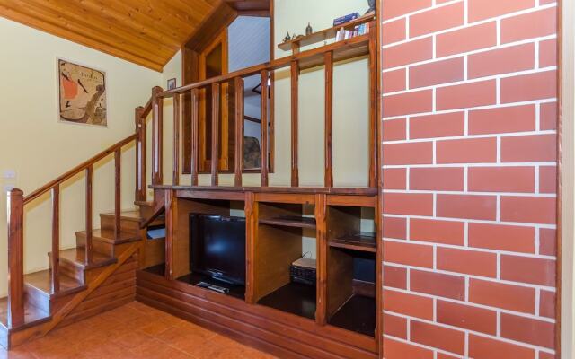 Apartments and Rooms Darinka