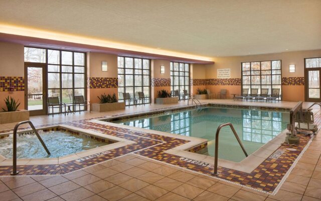 Отель Embassy Suites by Hilton Charlotte Concord Golf Resort & Spa