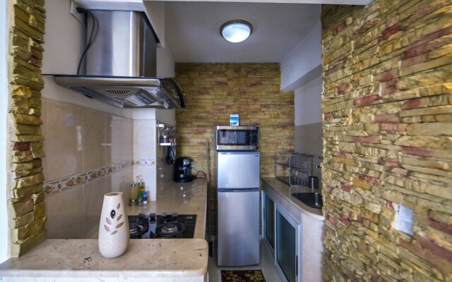 Luxury Neptuno Apartment