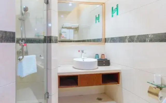Yin Cheng Business Hotel
