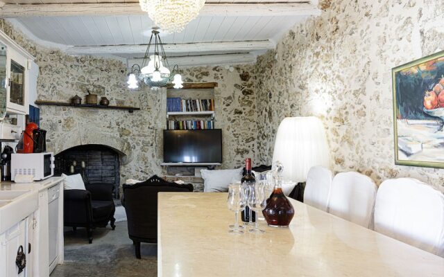 Villa Antonia