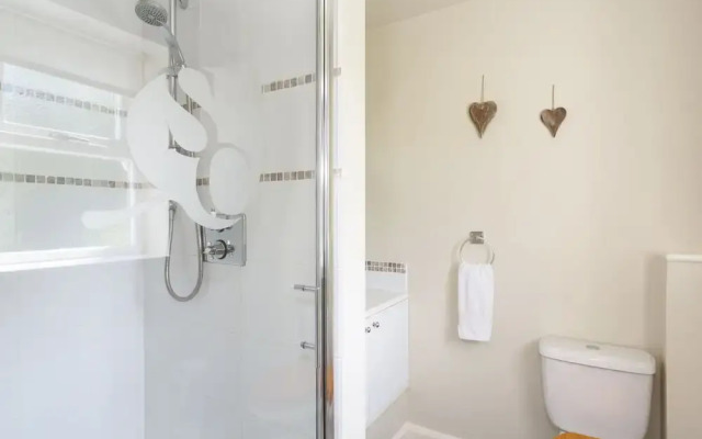 1 Springwater View