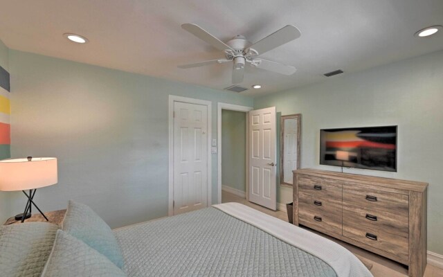 Family-friendly Palm River Estates House!