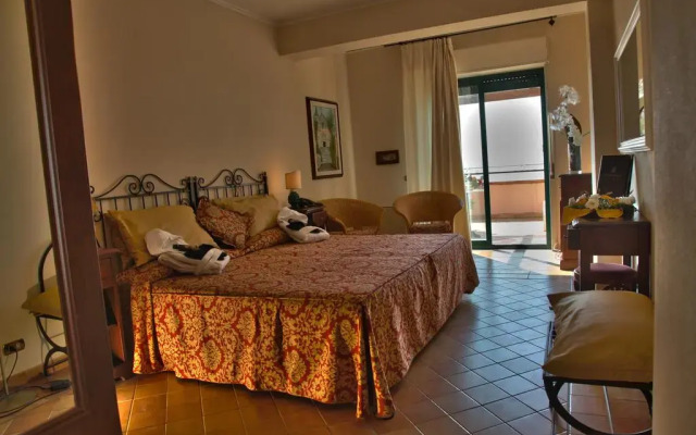 Baia Taormina Hotel