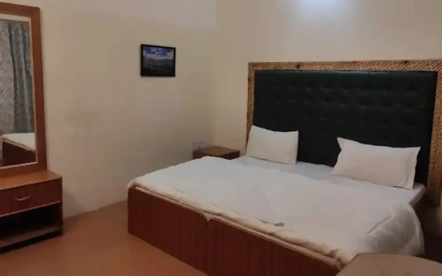 Cheerful Villa