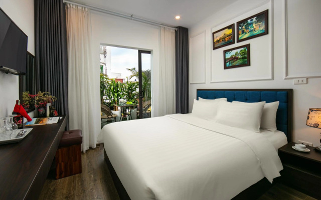 Dream Central Hotel