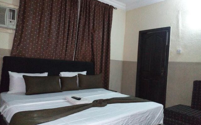 Ashosh Hotel Felele Rab