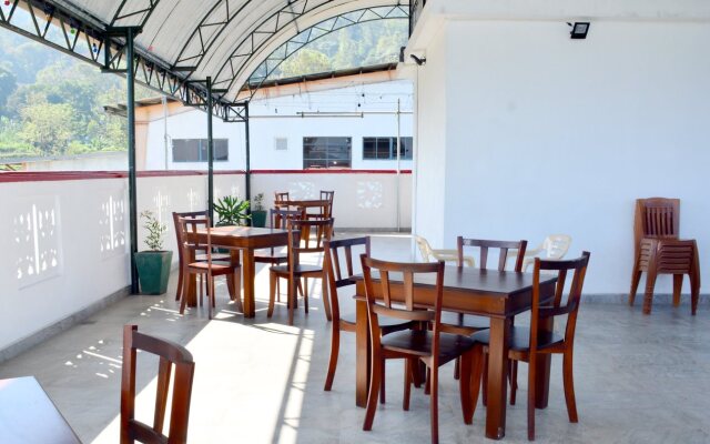 Cristal Holiday Inn