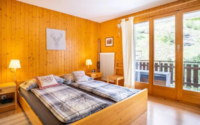 Center of Nendaz ! Apartment 3 rooms with balcony – Guest Rooms – Nendaz