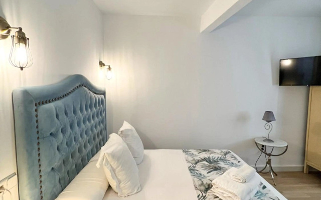 Hotel Servilia