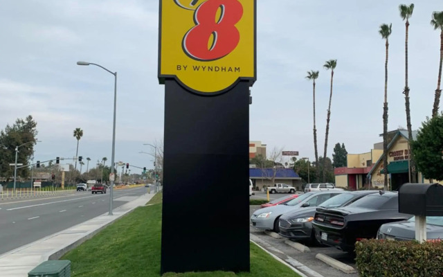 Super 8 by Wyndham San Bernardino