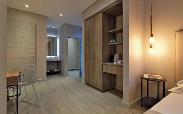 The Tree House Boutique Hotel