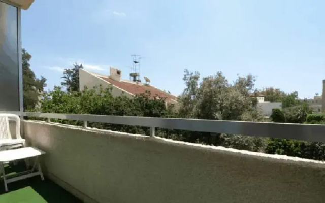 Elena Court Apartment