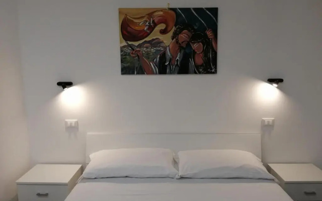 Opera Boutique Rooms