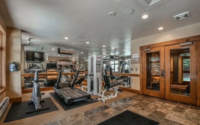 Lone Eagle 3001 by SummitCove Vacation Lodging