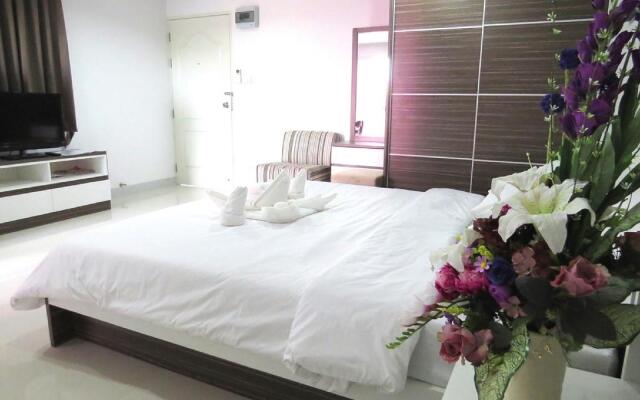 Siam Privi Hotel