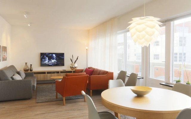 V54 Harbour Apartments