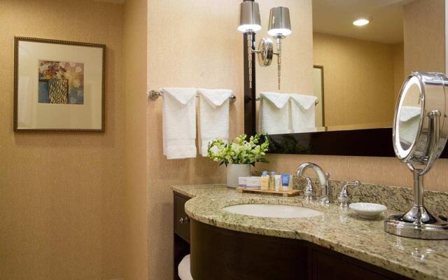 DoubleTree by Hilton Boston/Bedford Glen