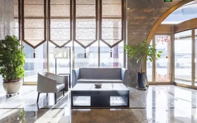 Fengze Business Hotel