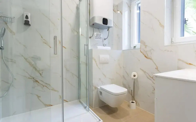 Luxury Rooms Fetivi