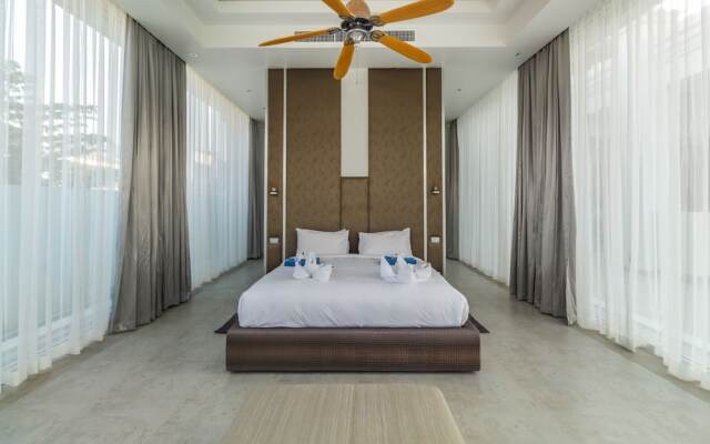 Gatsby Rawai Villa