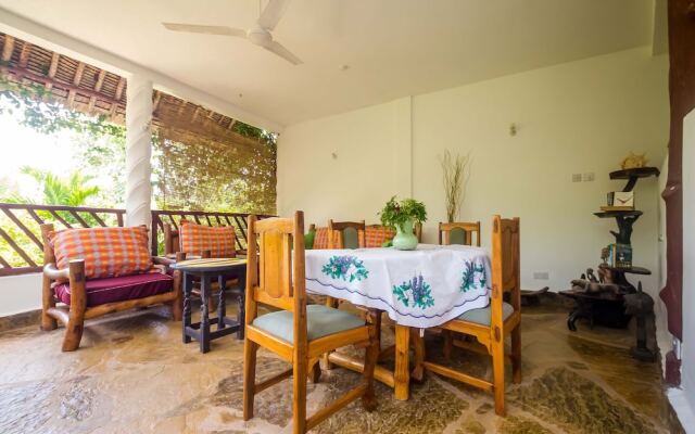 Africanhuts