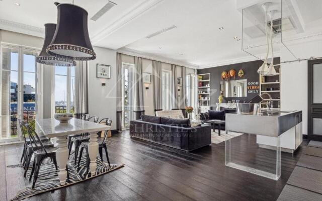 Croisette Luxury Waterfront