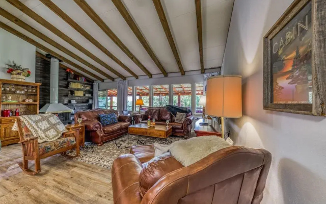 Nana and Papa's Mountain Retreat by Kokopelli Property Management
