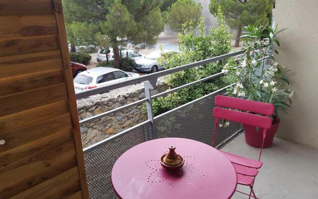 Studio terrasse cosy Arles Luma