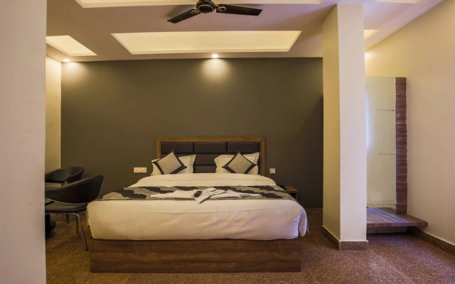Embellish Inn