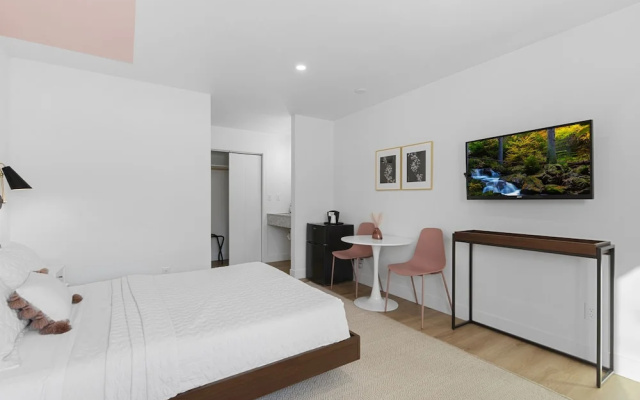 Cashmere Inn