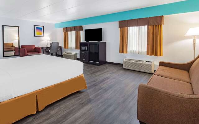 Days Inn by Wyndham Livonia/Canton/Detroit