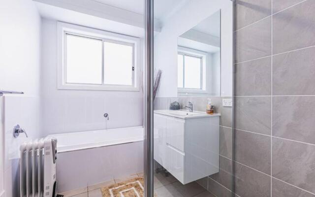 Park View Mudgee- Excellent location! 3BDRM w Park views