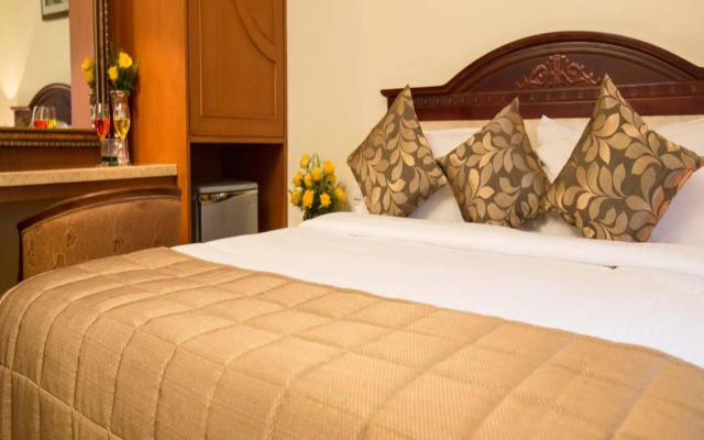 Taz Kamar Inn