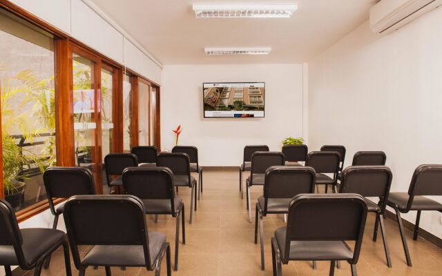 La Paz Apart Hotel