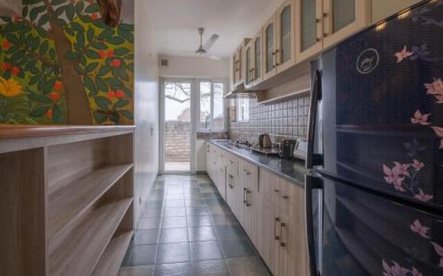 The Hideout by Vista Rooms
