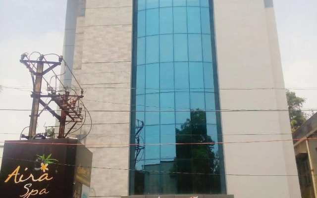 FabHotel Santhome Inn