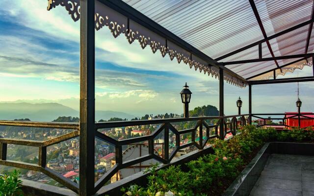 Sumitel Vista 800m from Mall Road