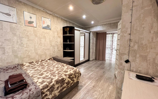Apart MV Apartment on 78 Karl Marx Avenue